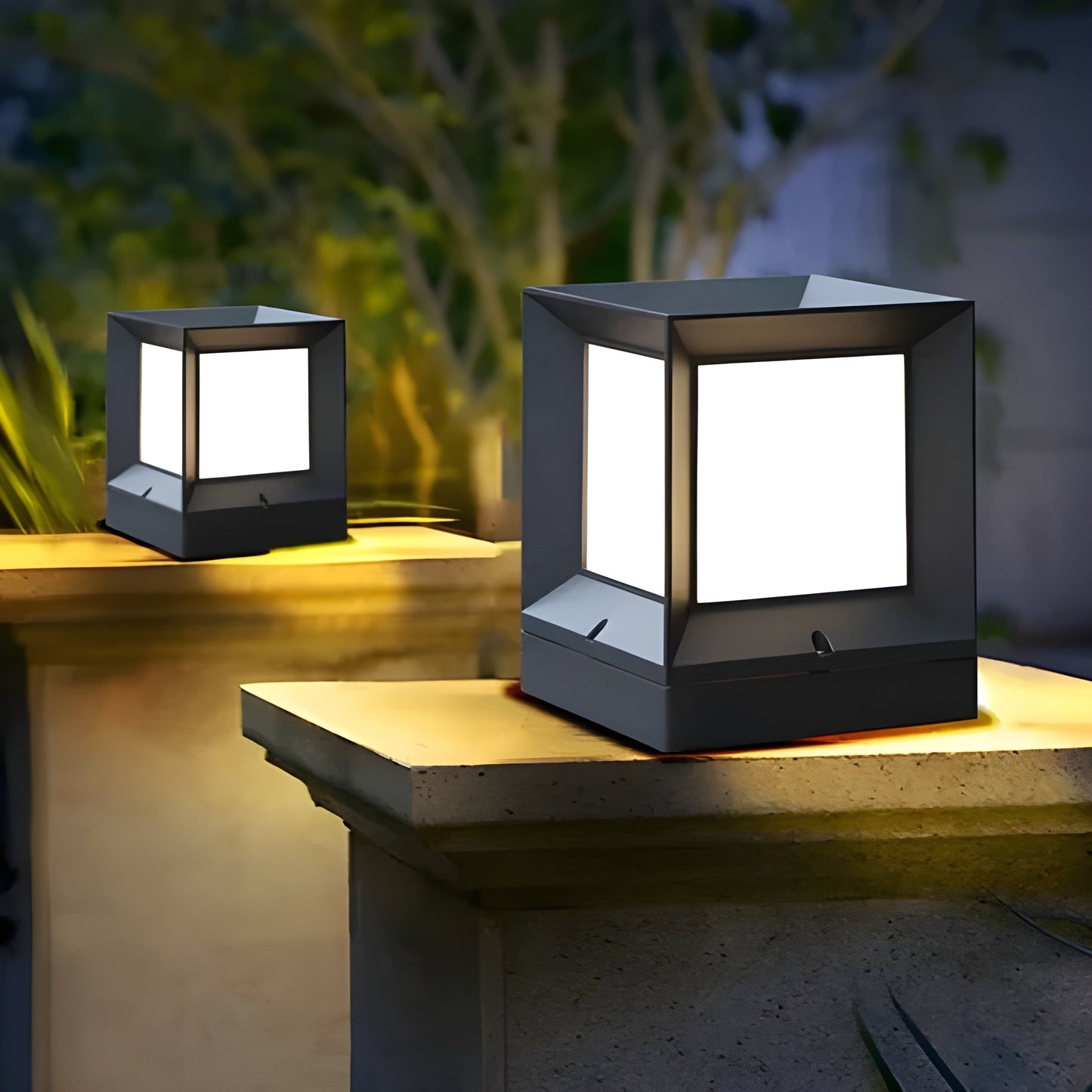 Bright Outdoor LED Garden Lamp