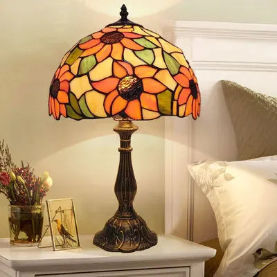 Elegant Tiffany Style Desk Lamp
