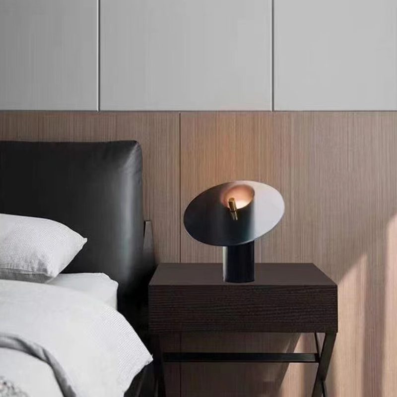 Simple Desk Lamp