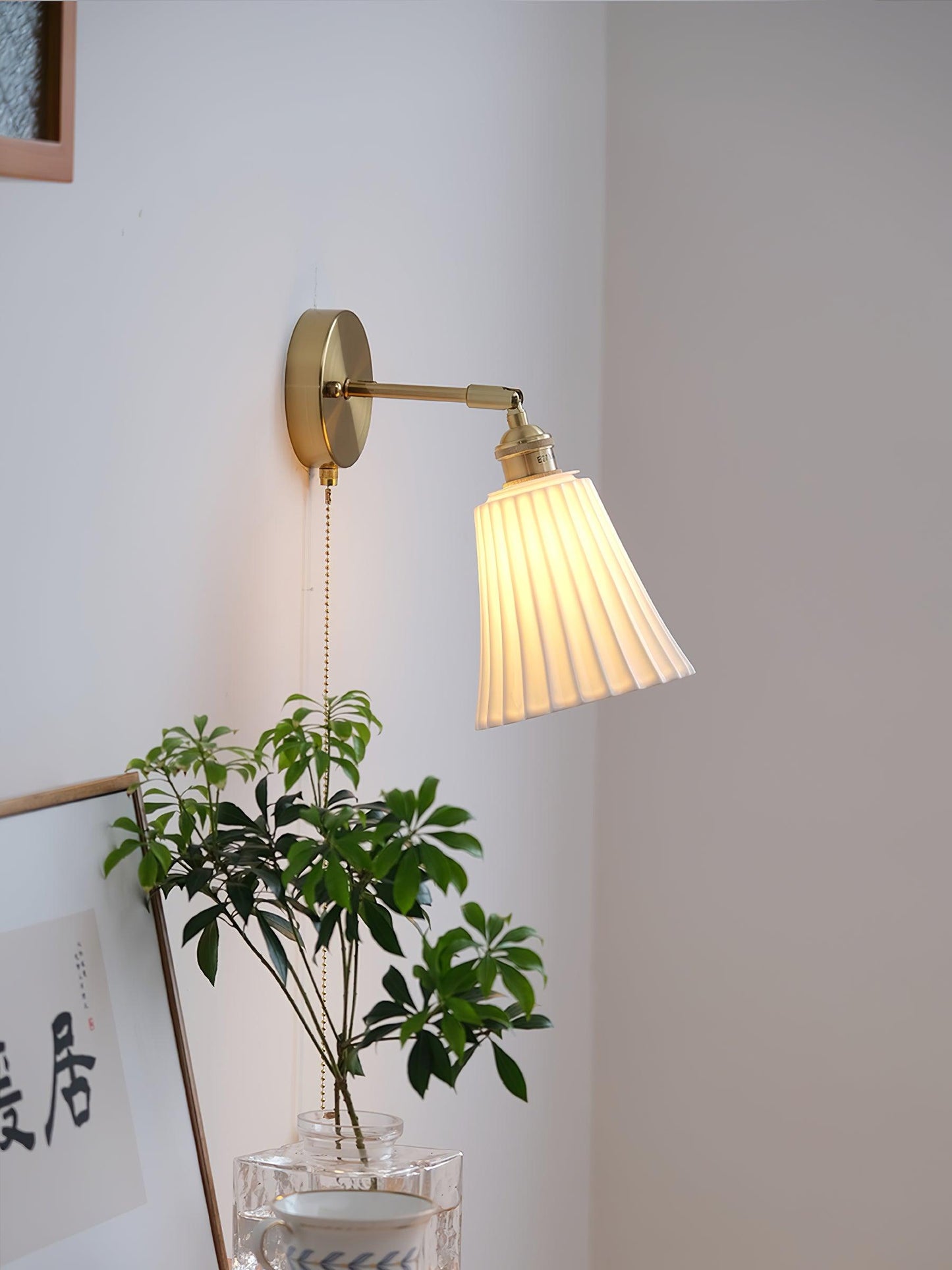 Classic White Wall Lamp