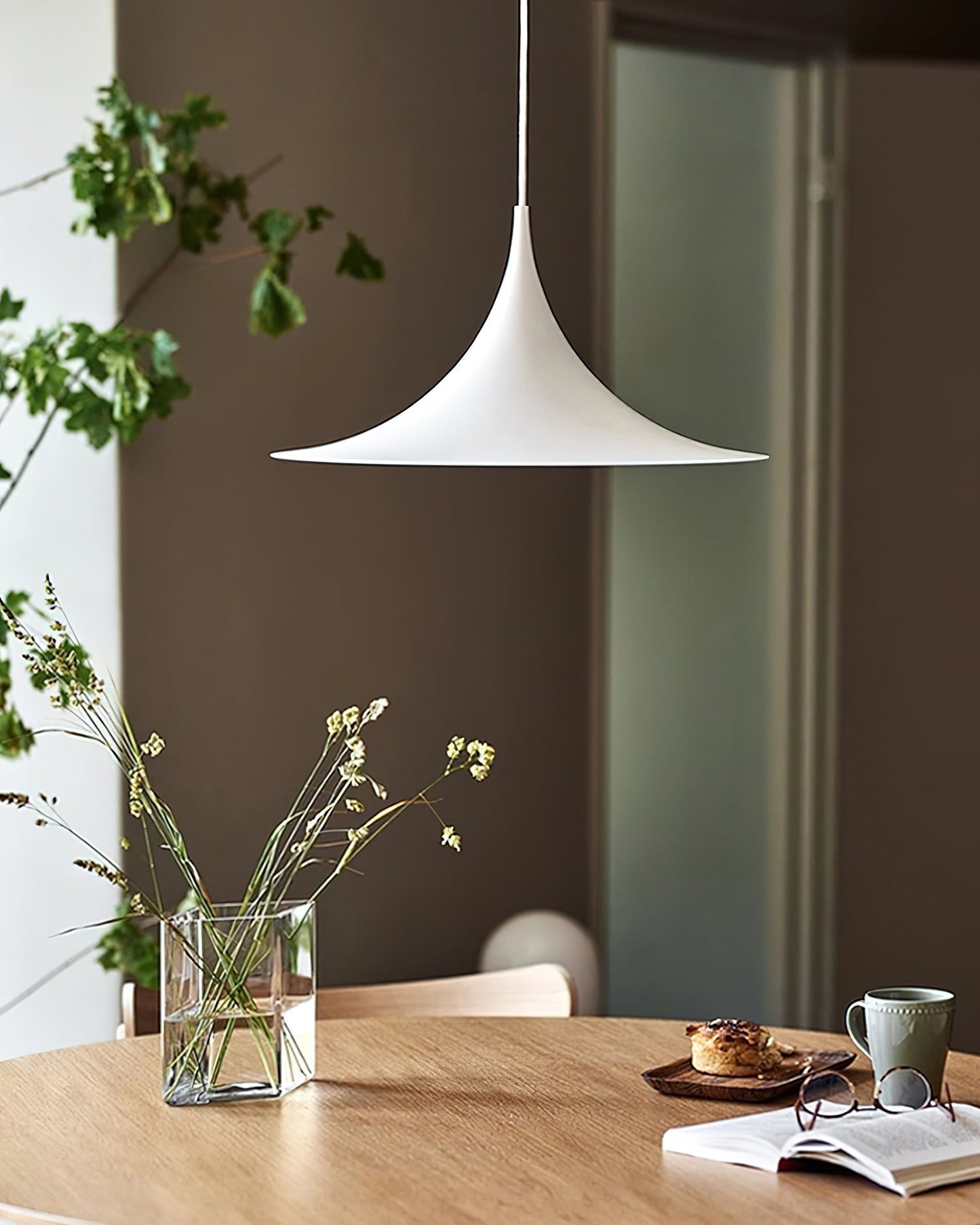 Sleek Metal Pendant Ceiling Light Fixture