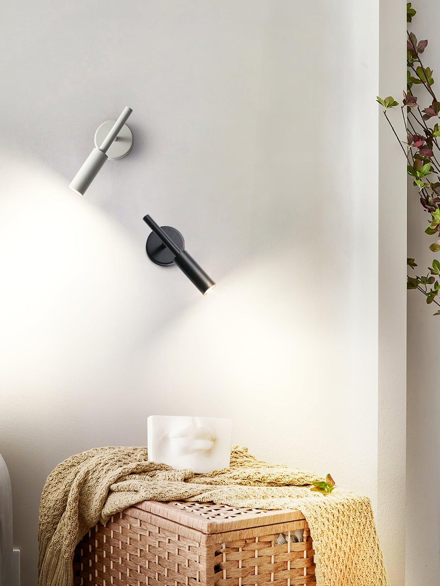 Slim Modern Wall Lamp