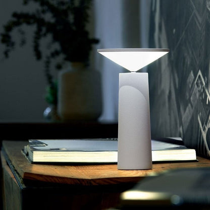 Stylish Dimmable Table Lamp Contemporary Design