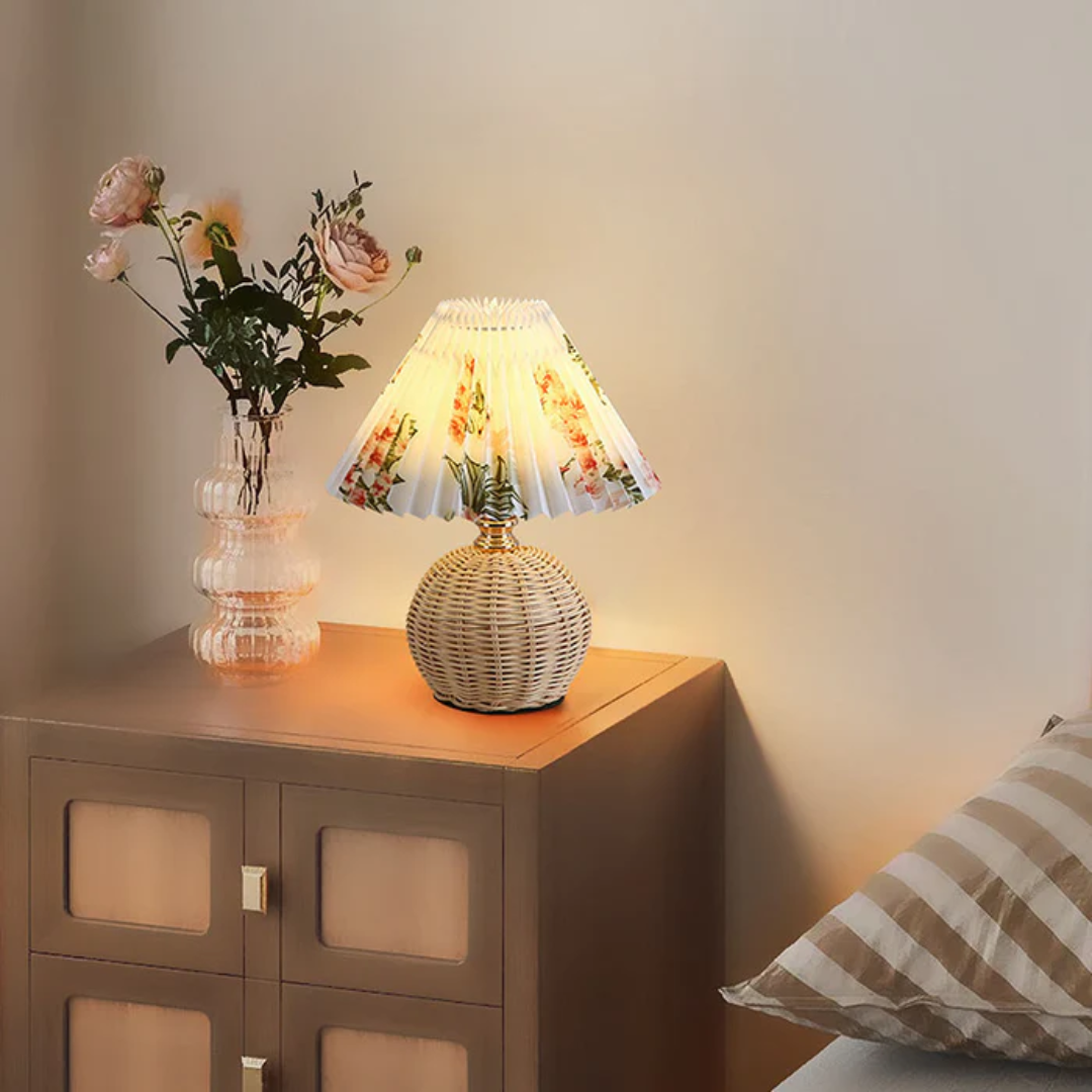 Classic Dining Lamp with Cream Shade