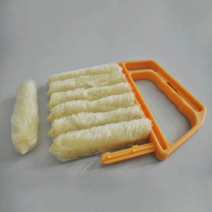 Practical Window Cleaning Brush with Extendable Duster