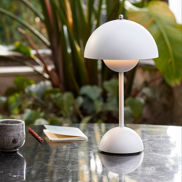 Dimmable Floral Desk Light