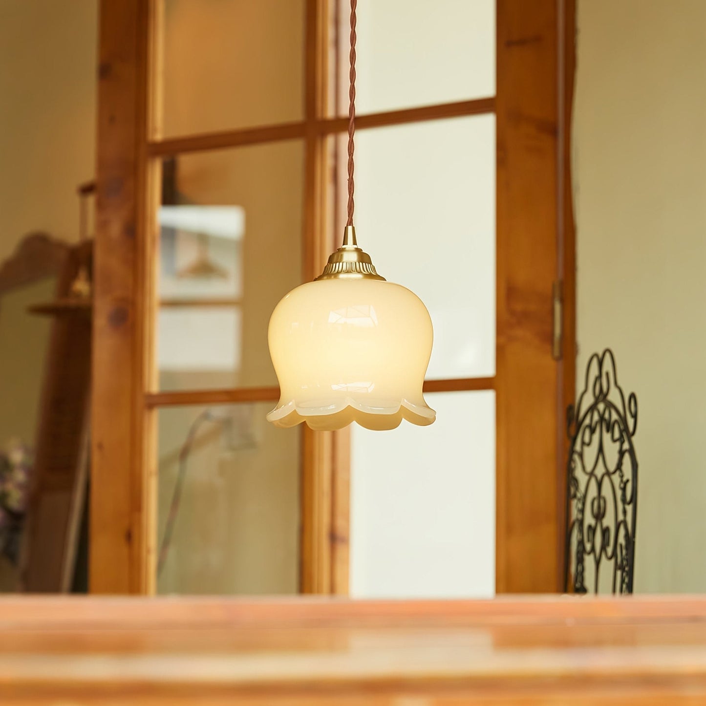 Rustic Floral Hanging Drop Lamp