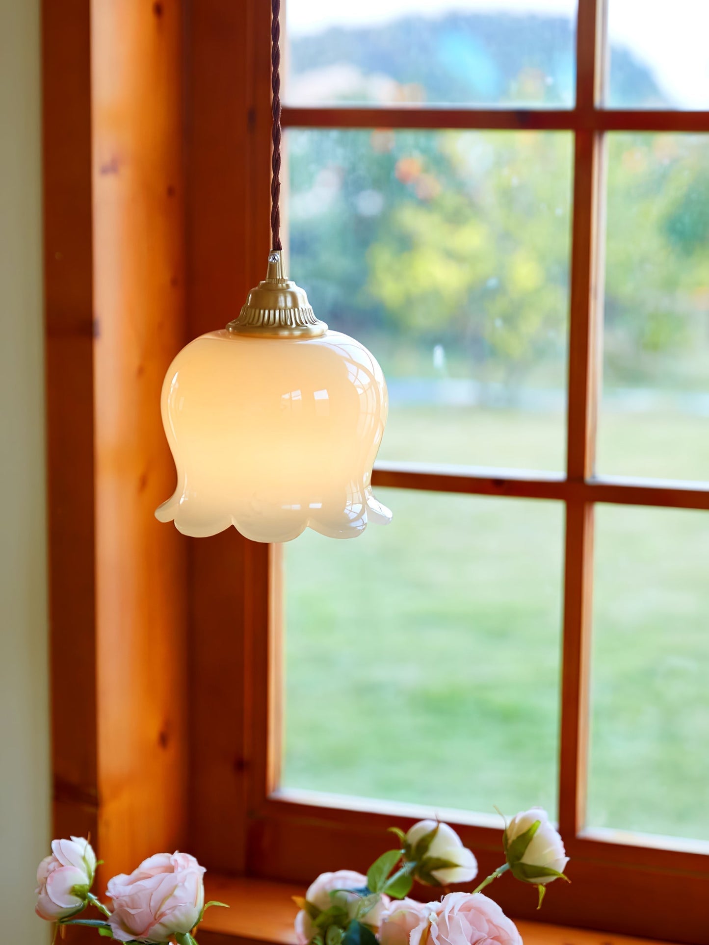 Rustic Floral Hanging Drop Lamp