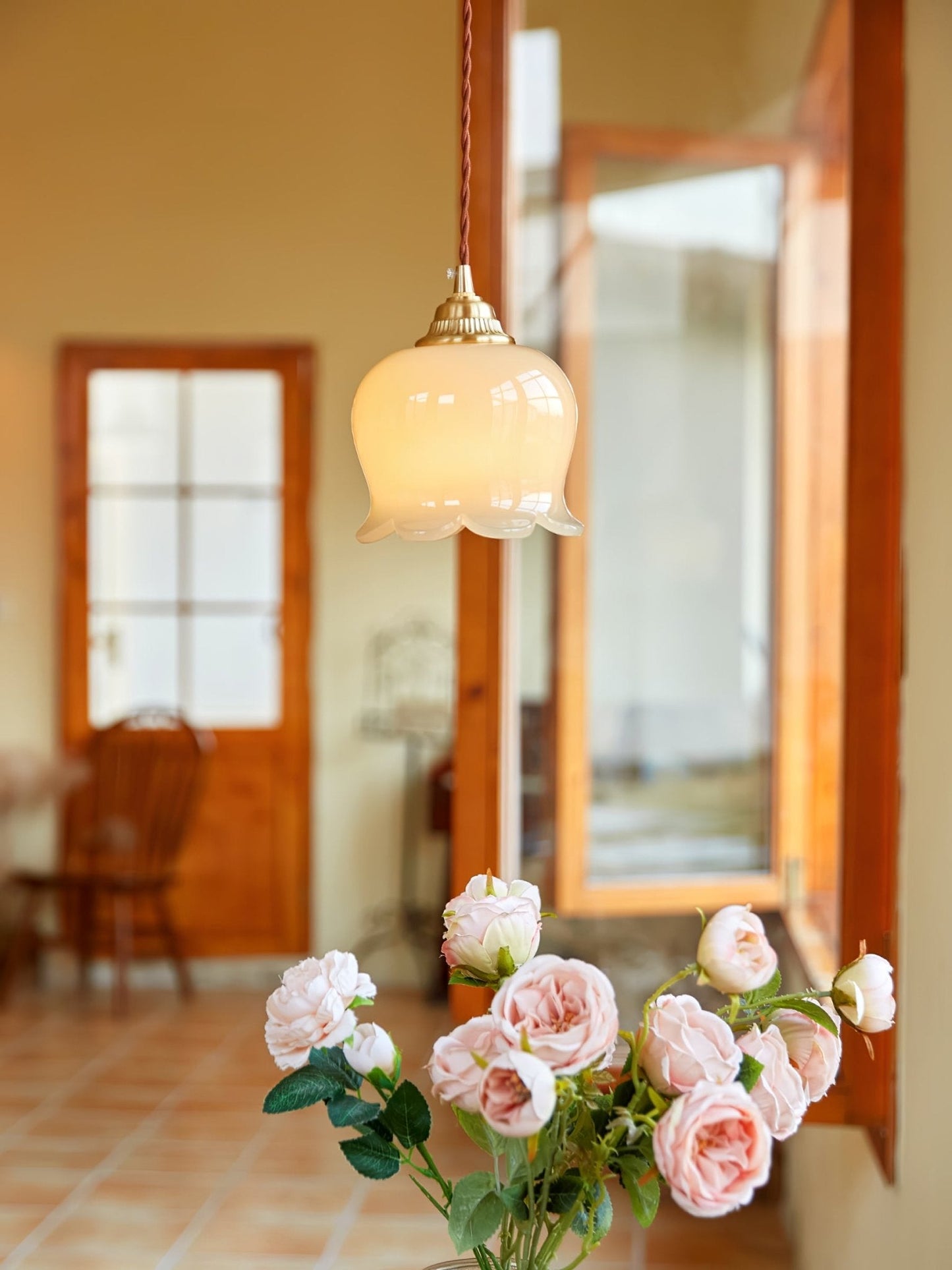 Rustic Floral Hanging Drop Lamp