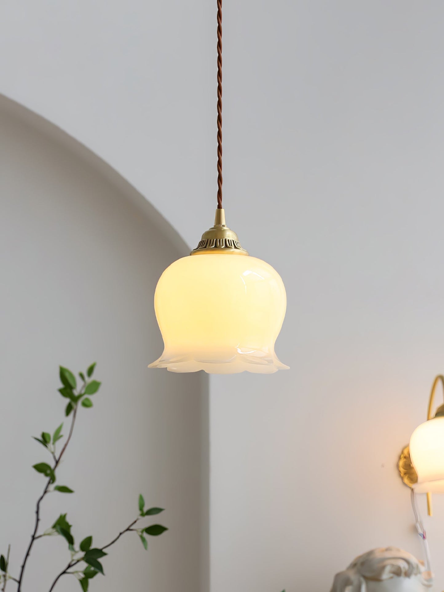 Rustic Floral Hanging Drop Lamp