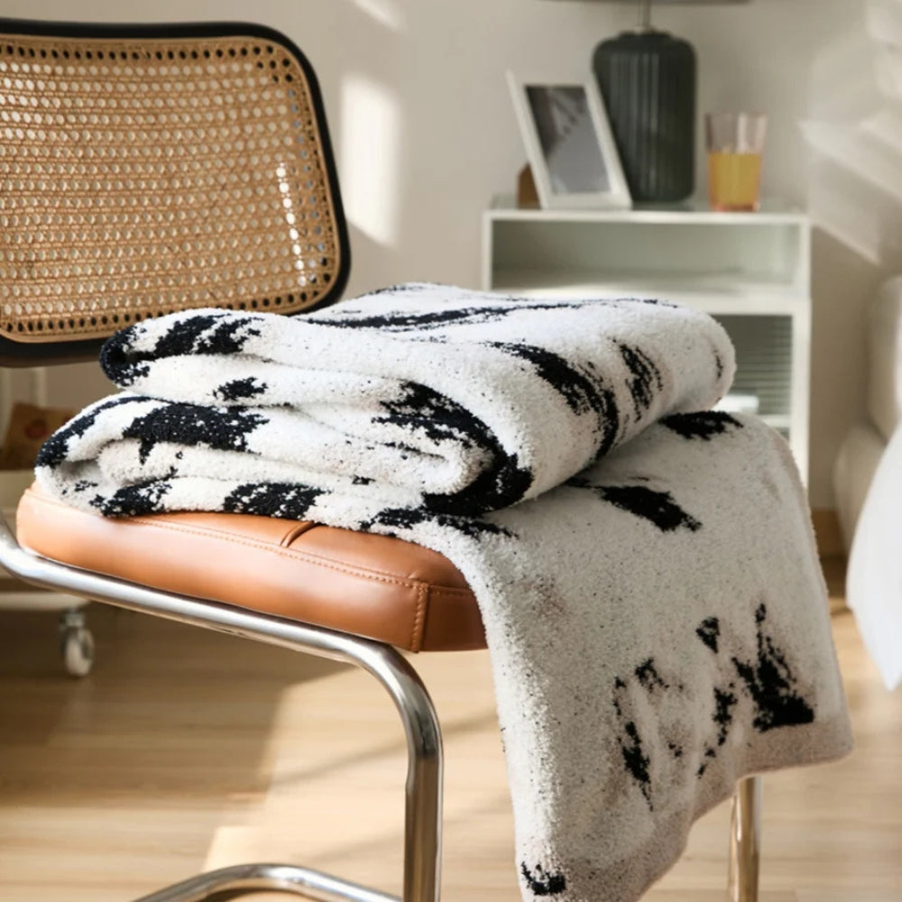 Plush Grey and White Soft Throw Blanket