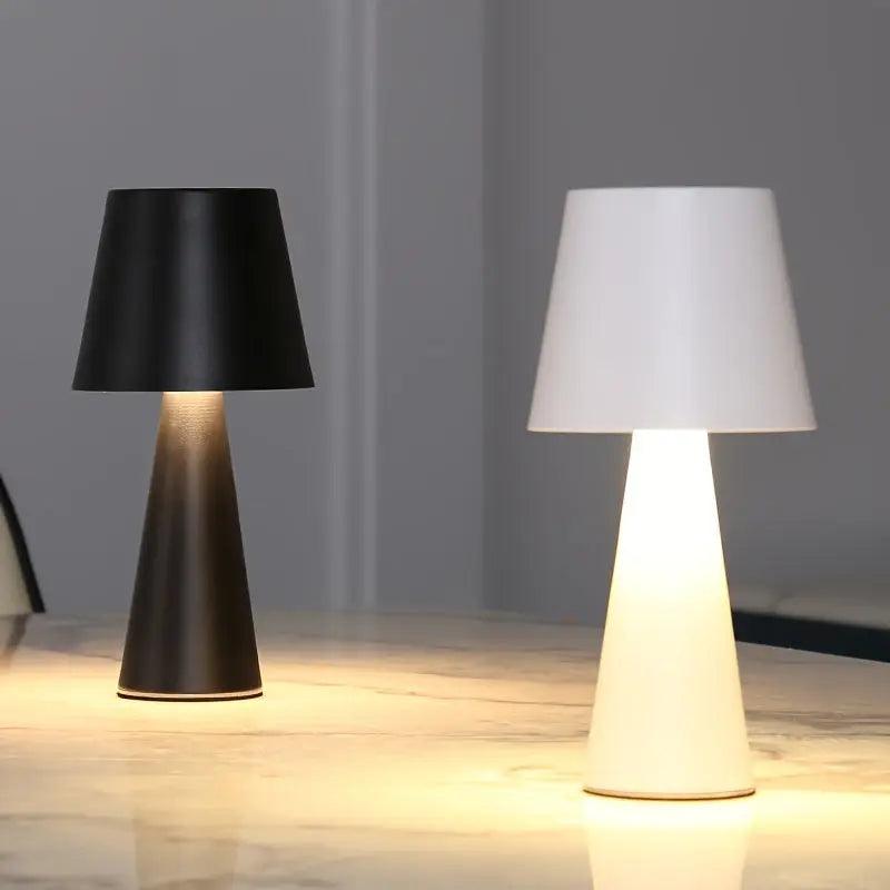 Elegant Black Desk Lamp - Cofik