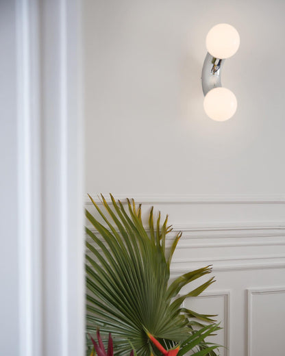 Elegant Mounted LED Wall Light