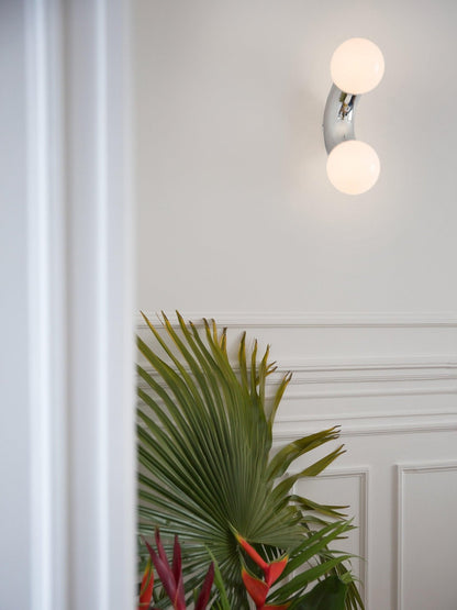 Elegant Mounted LED Wall Light