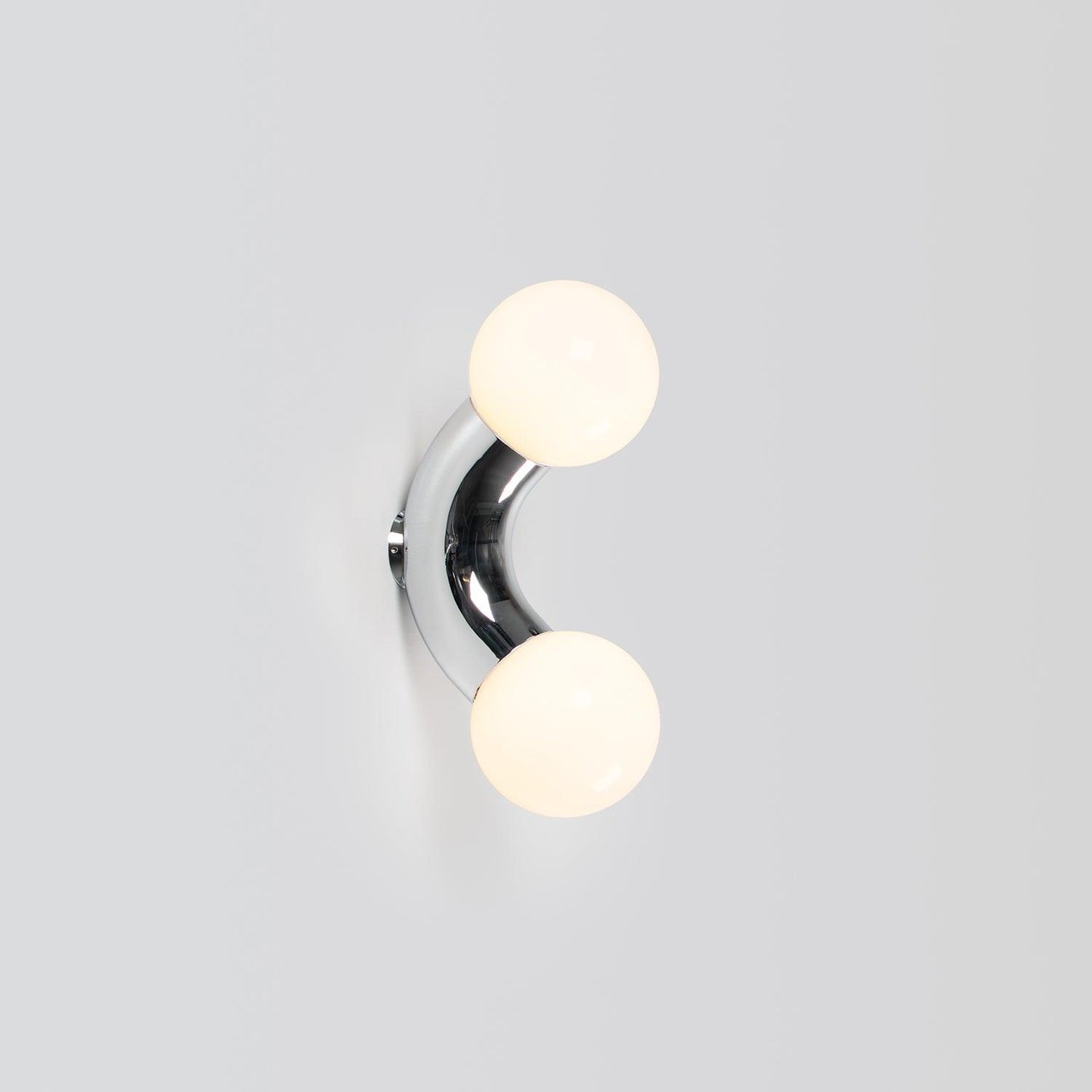 Elegant Mounted LED Wall Light
