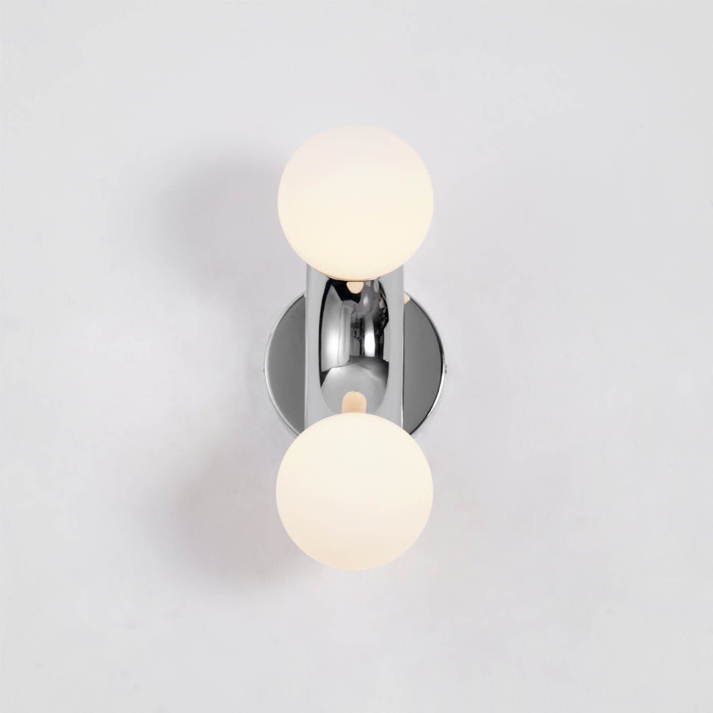 Elegant Mounted LED Wall Light