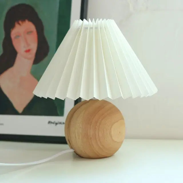 Classic Vintage Table Lamp with Fabric Shade