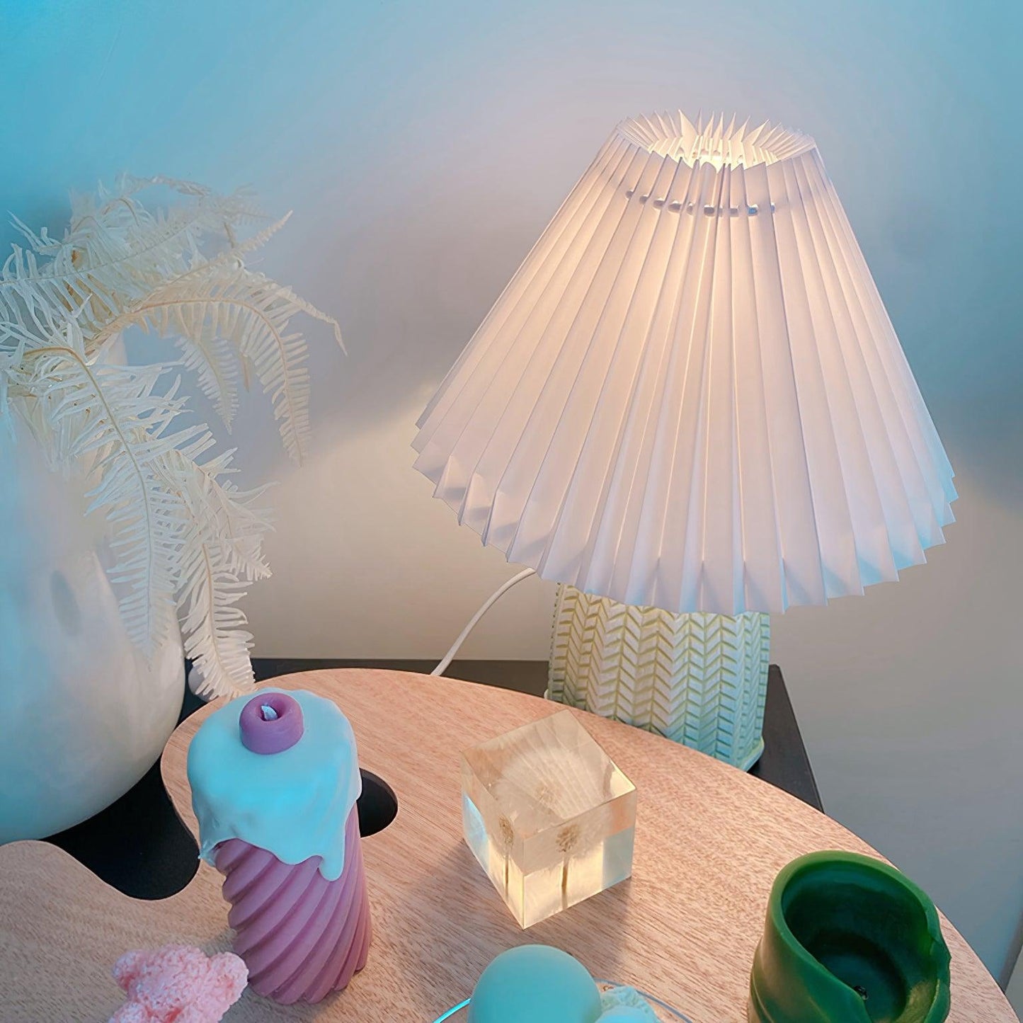 Classic Folded Office Table Lamp