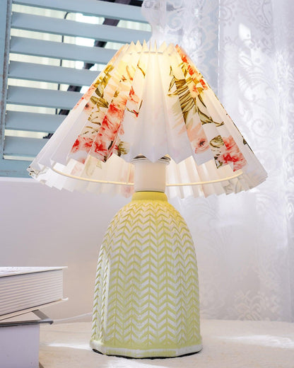 Classic Folded Office Table Lamp