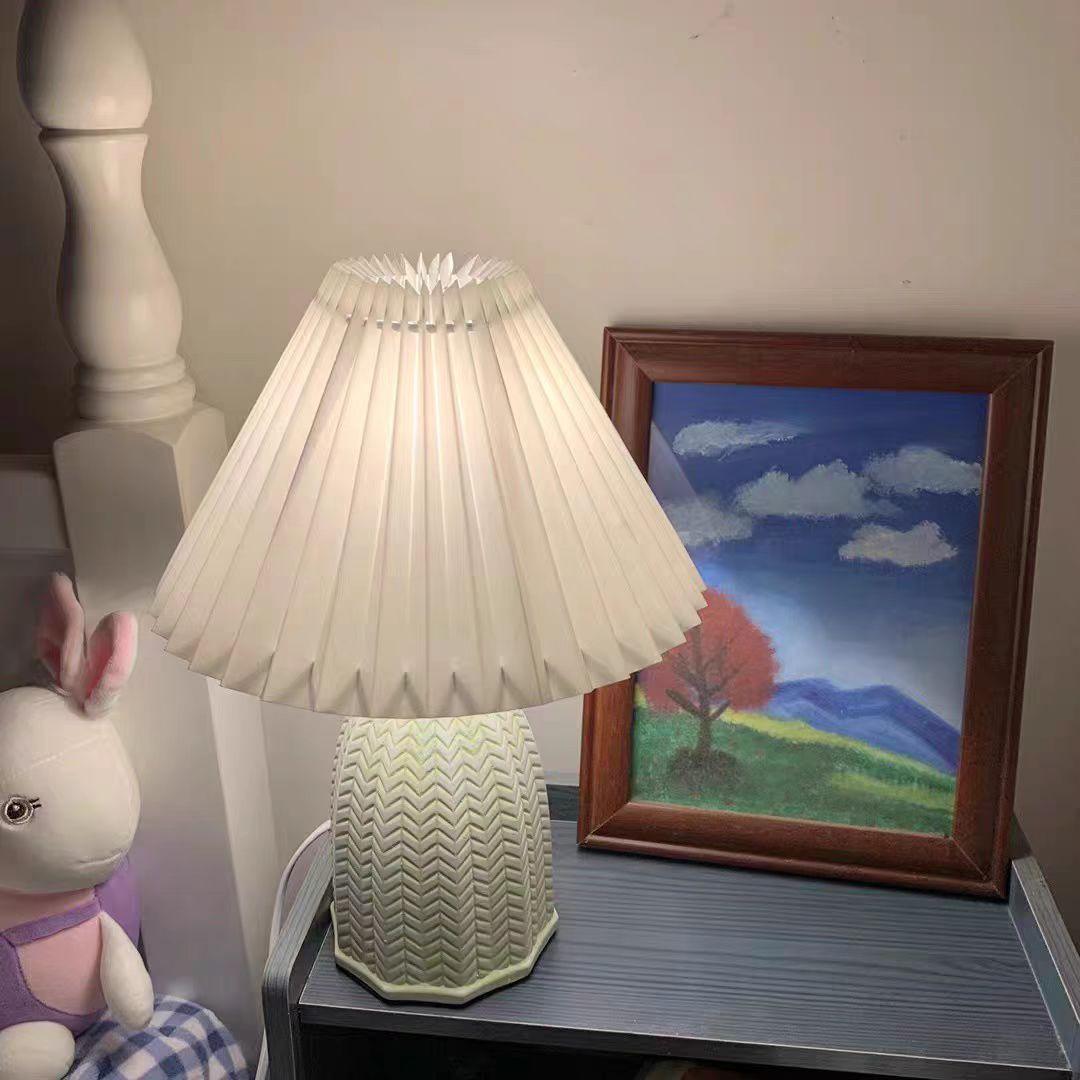 Classic Folded Office Table Lamp