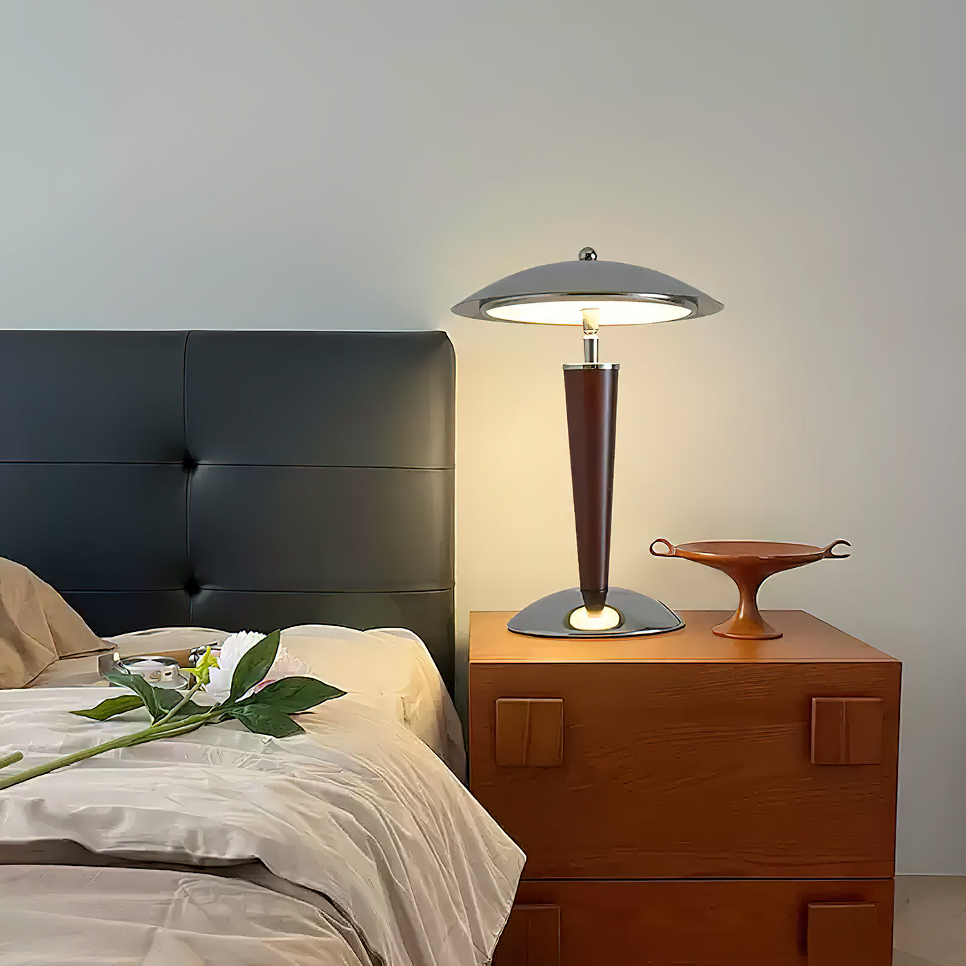 Stylish Round Glass Table Lamp - Cofik