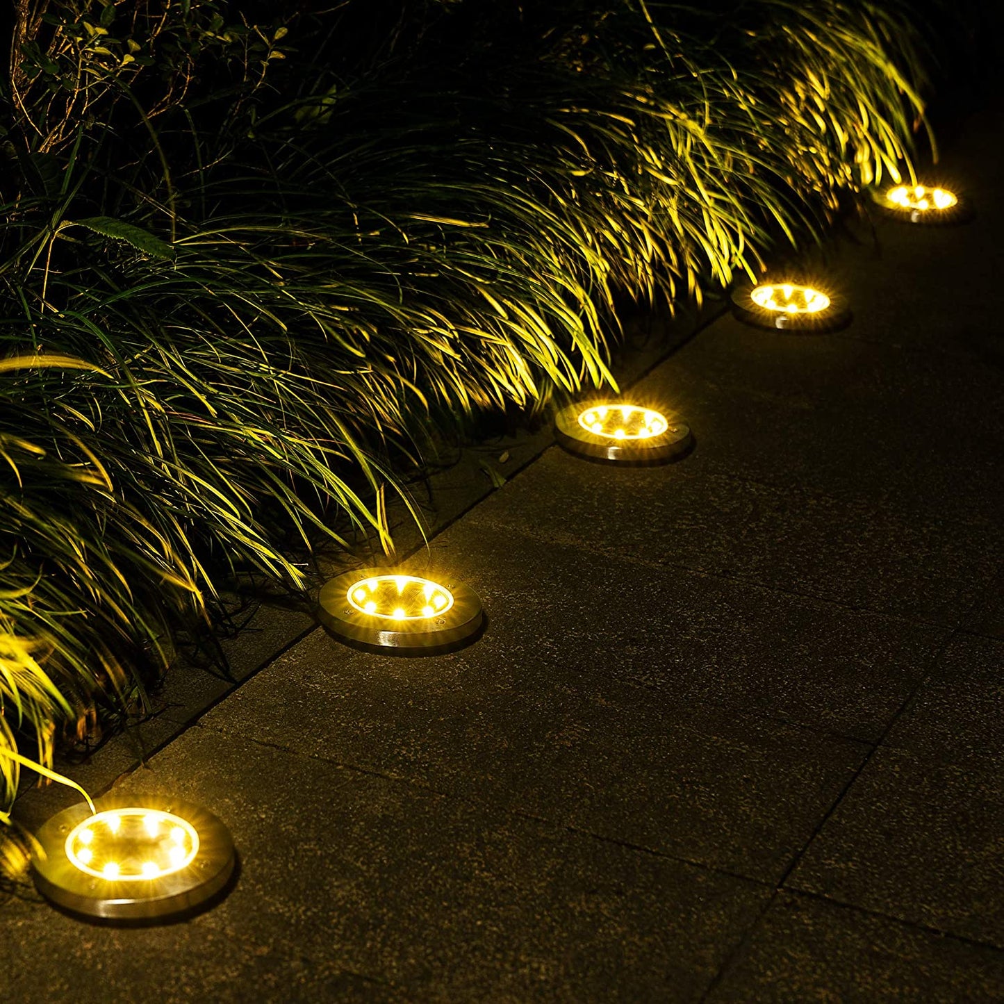 Waterproof Outdoor Solar Powered Garden Lamps