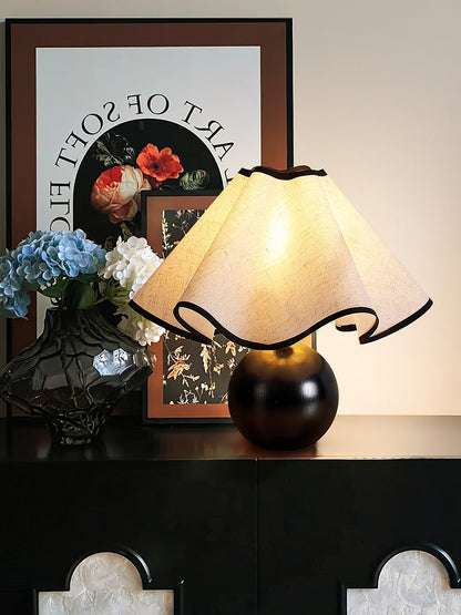 Simple Modern Bedside Table Lamp