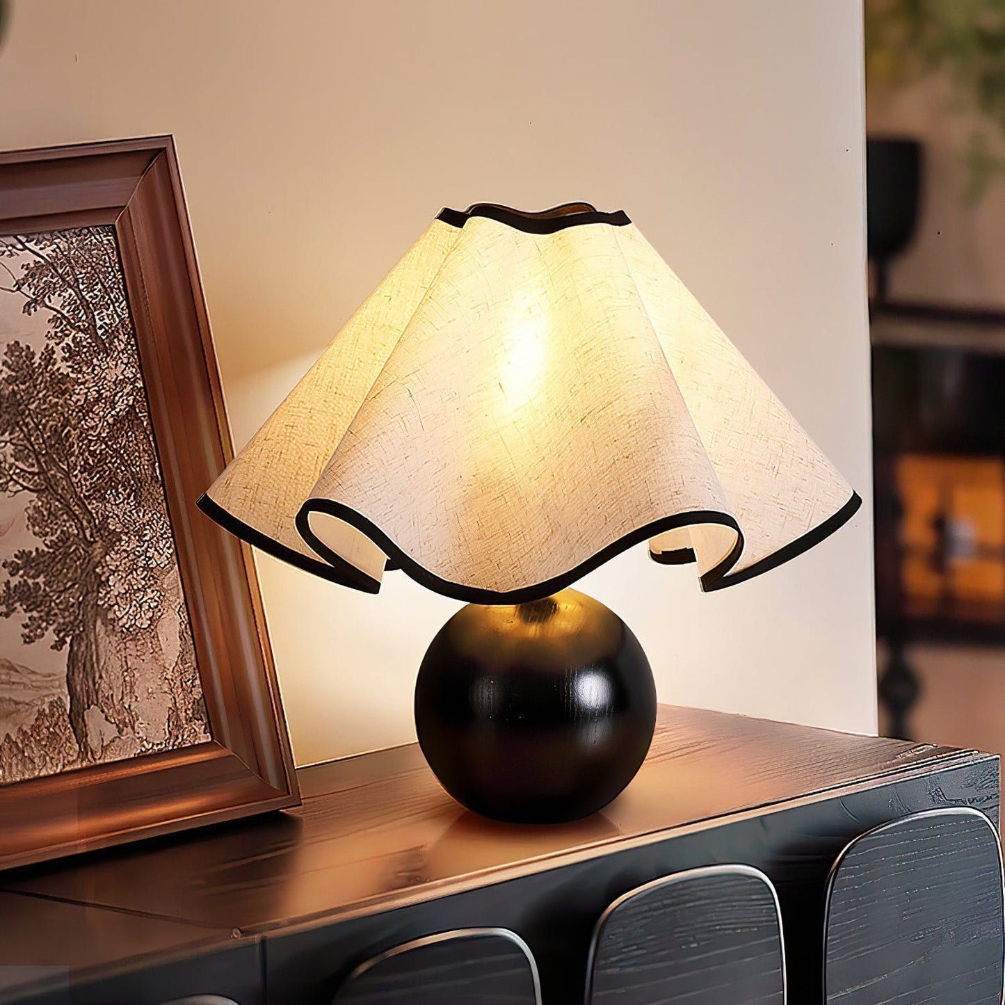 Simple Modern Bedside Table Lamp