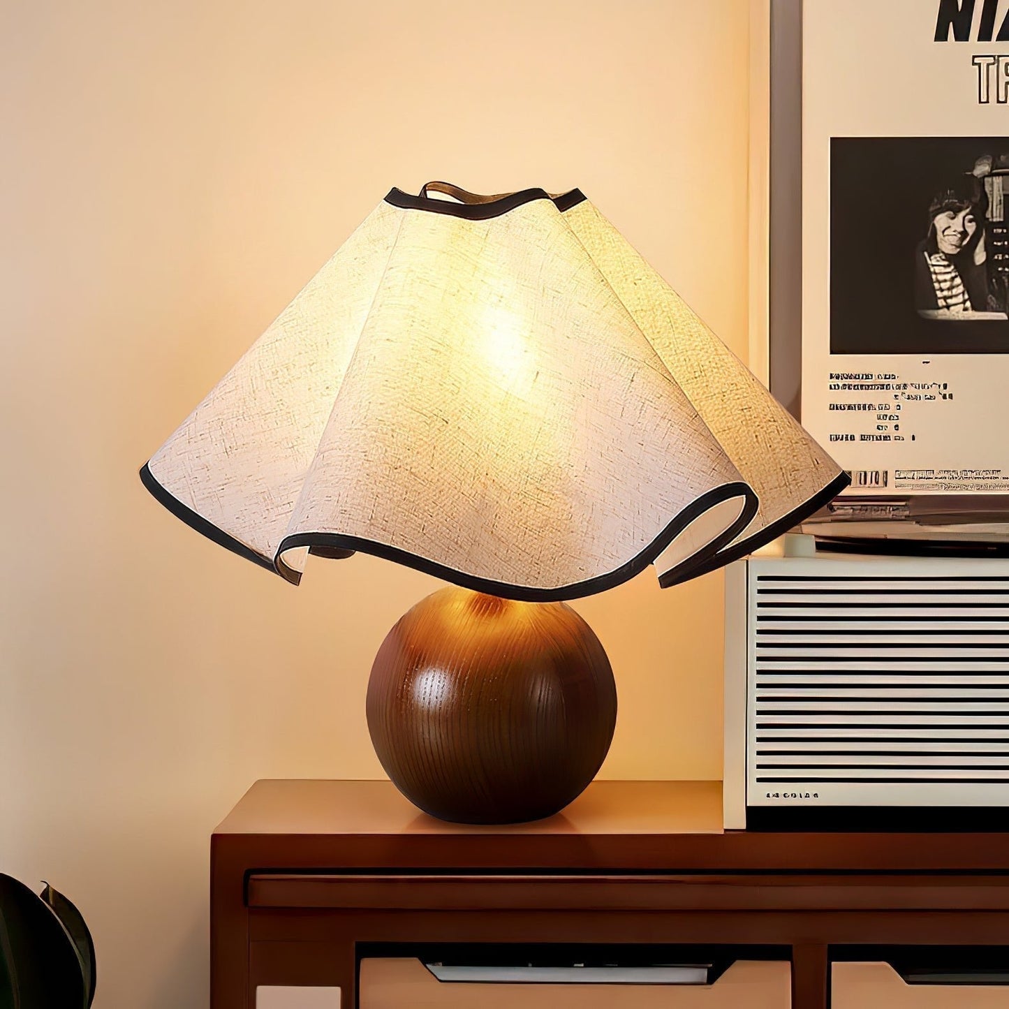 Simple Modern Bedside Table Lamp