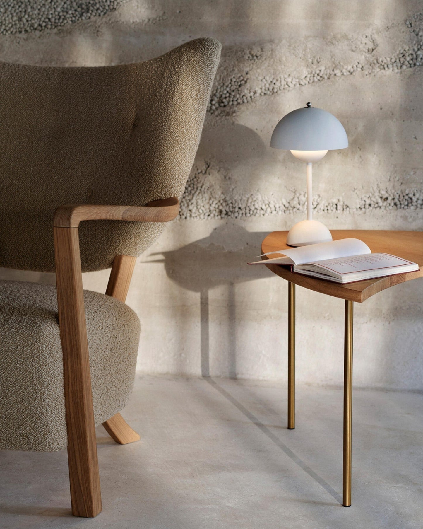 Modern Dimmable Metal Desk Lamp