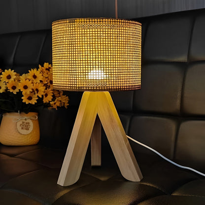 Eco Friendly Woven Rattan Table Lamp with USB and LED
