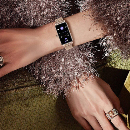 Women's Slim Fitness Smartwatch with Heart Rate Monitor