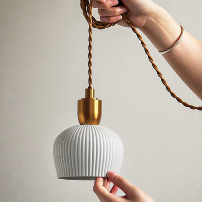 Vintage Style Metal Pendant Light