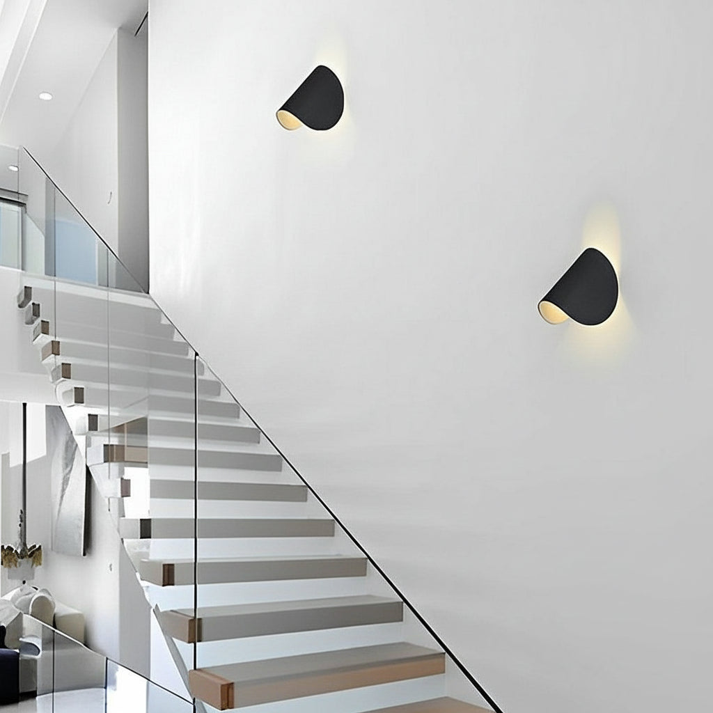 Modern Swing Arm Metal Wall Lamp - Cofik