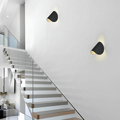 Modern Swing Arm Metal Wall Lamp - Cofik