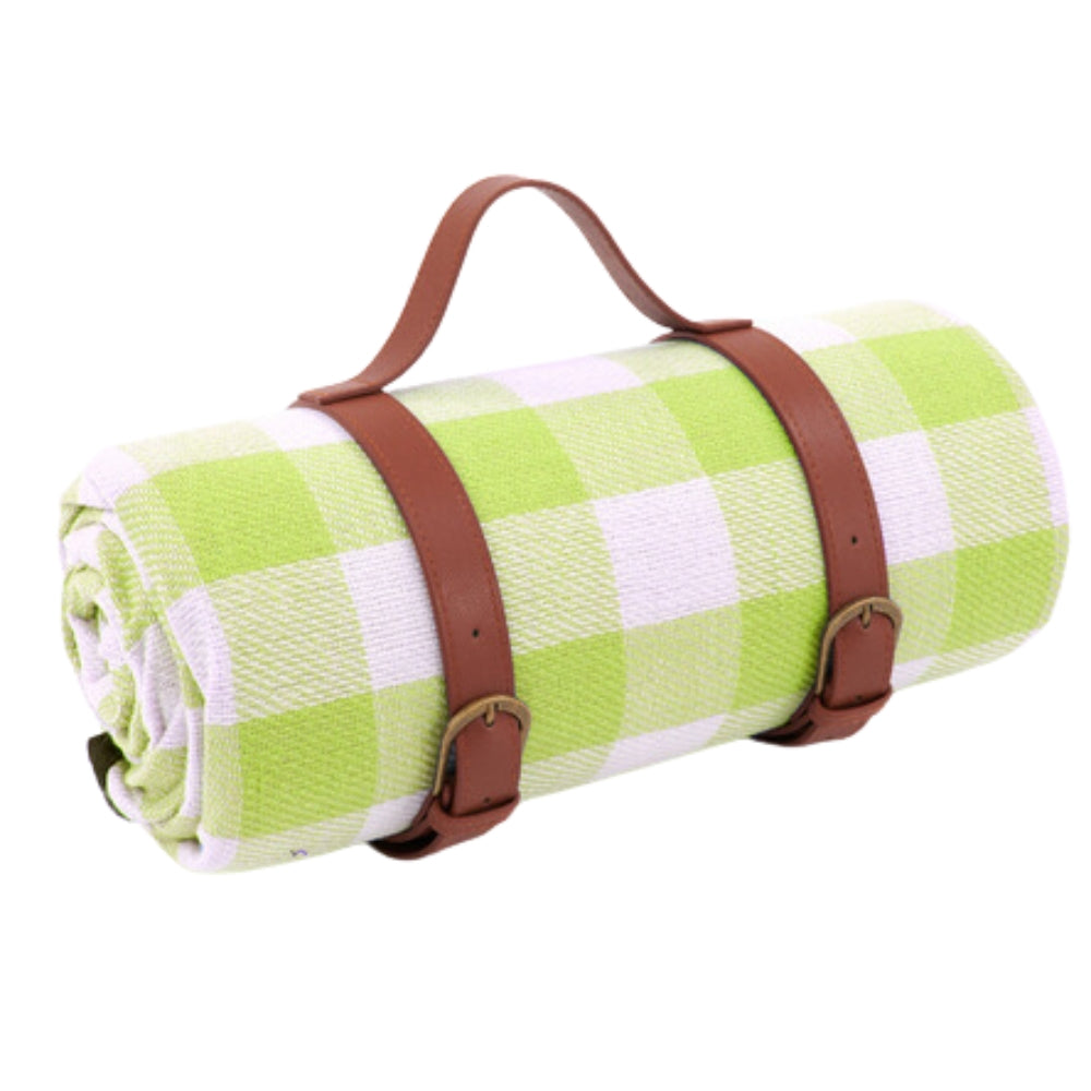 All-Weather Picnic Blanket – Waterproof, Foldable & Comfortable for Outdoors