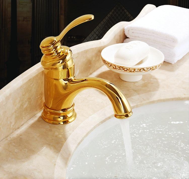 Classic Brass Bathroom Sink Faucet Mixer Tap