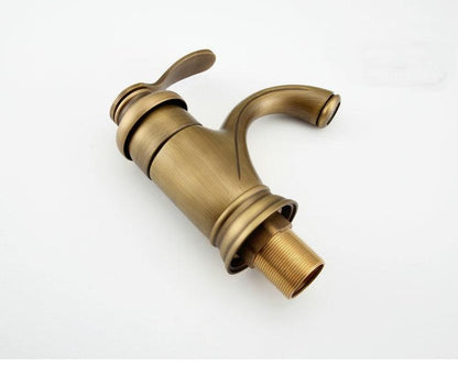 Classic Brass Bathroom Sink Faucet Mixer Tap