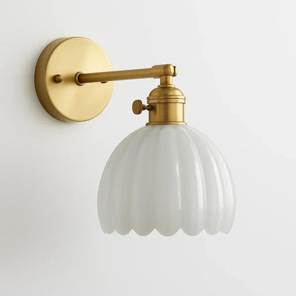 Classic Floral Glass Table Lamp