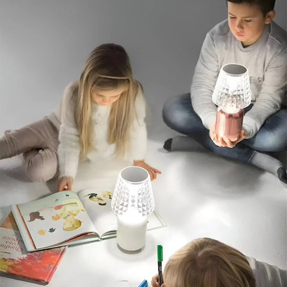 Sleek Wireless Table Light
