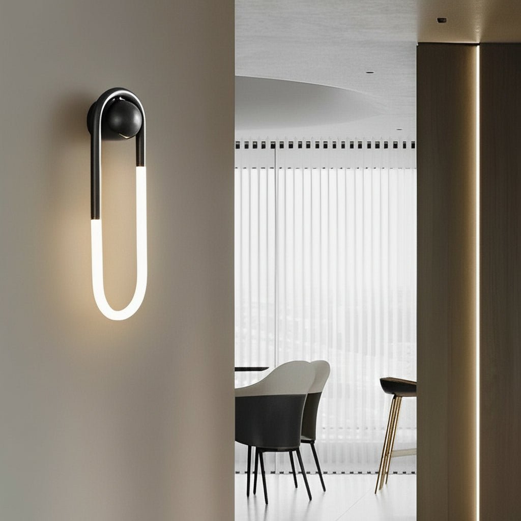 Simple Brass LED Wall Light - Dimmable Bedside Lamp