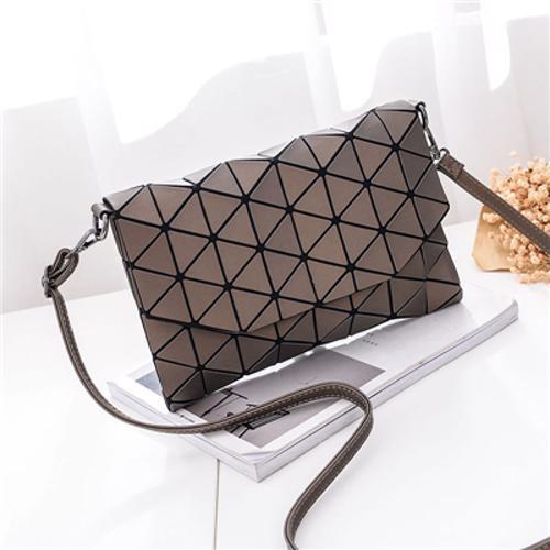Stylish Patterned Leather Tote Bag