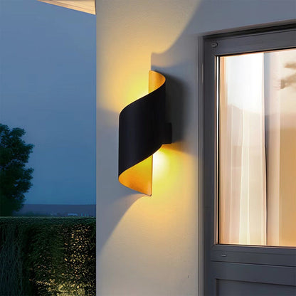Sleek Metal LED Wall Light
