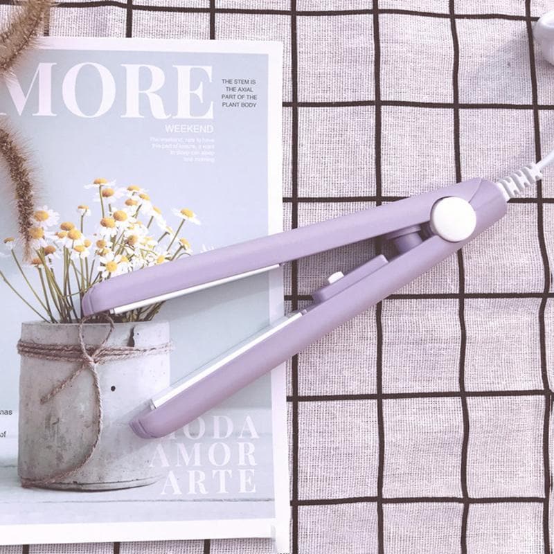 Compact Bella Mini Curler for Fast Styling