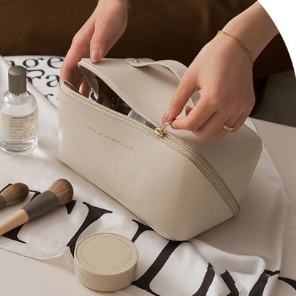 Charly | Cosmetic Bag | Elegant and Spacious | Practical Storage