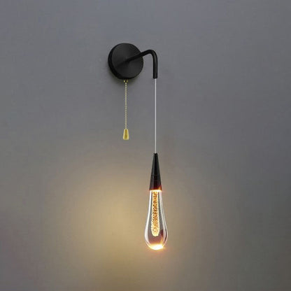Charly | LumeTear LED Wall Light in Teardrop Design