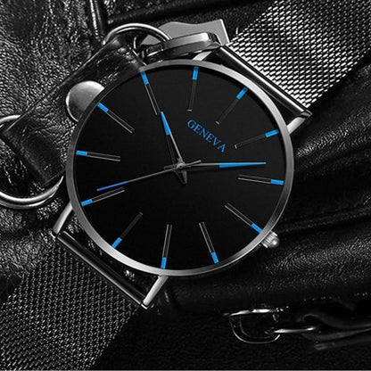 Charly | Men's Minimalist Analog Watch with Blue Accents