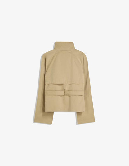 Classic and Lightweight Cropped Autumn Trench Coat in Soft Fabric
