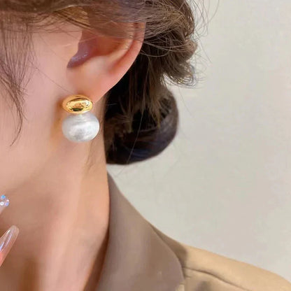 Luxurious Gold Pearl Drop Earrings