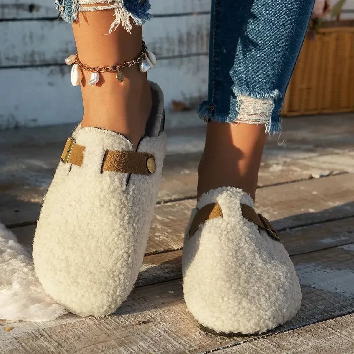 Open 428 File CONTRORTLUXE Cozy Sheepskin Mules for Warm Feet – Cofik